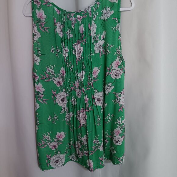 Torrid Sleeveless Sz 2x Green Floral Top Pintuck Pleat Front Button Closure - Picture 6 of 10